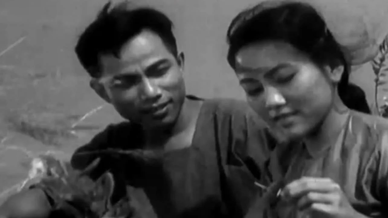 Chung Một Dòng Sông Full